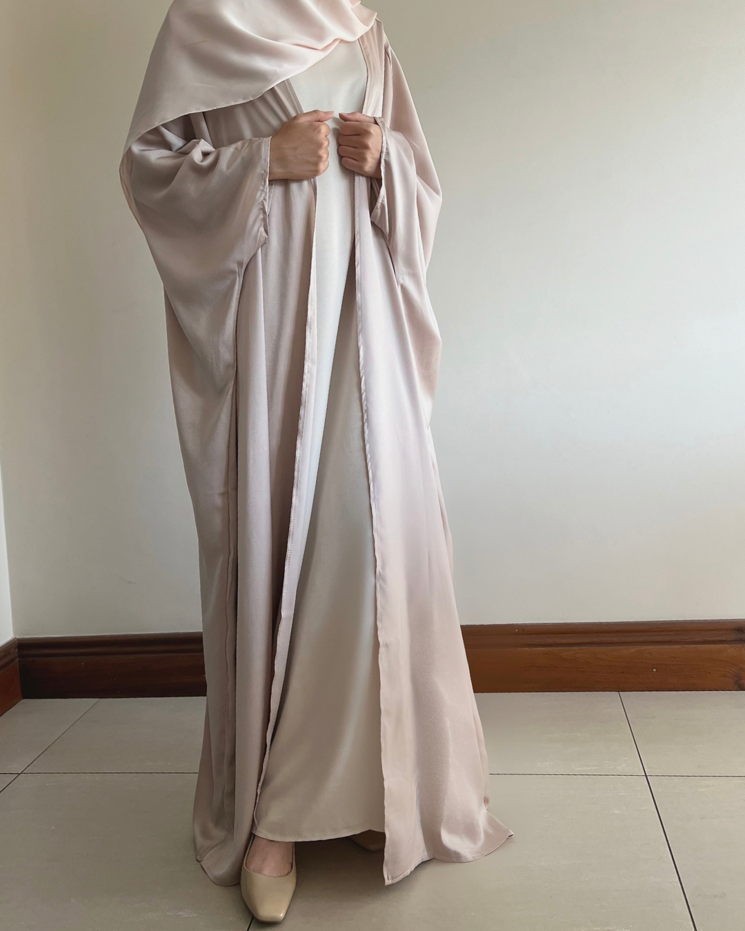 Gilded Blush 2-Piece Open Abaya